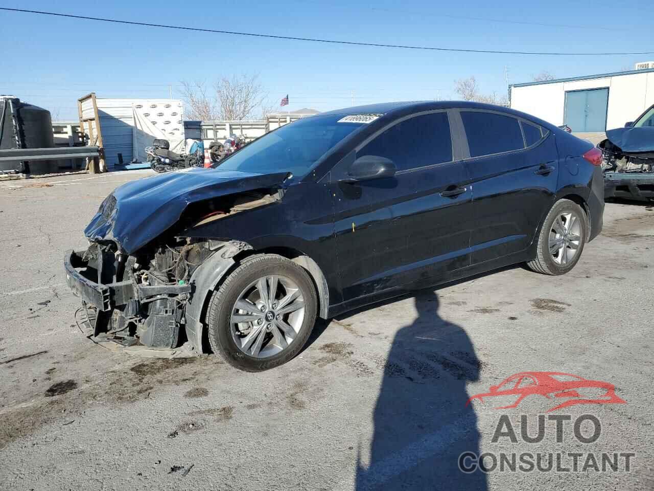 HYUNDAI ELANTRA 2018 - KMHD84LF6JU470296