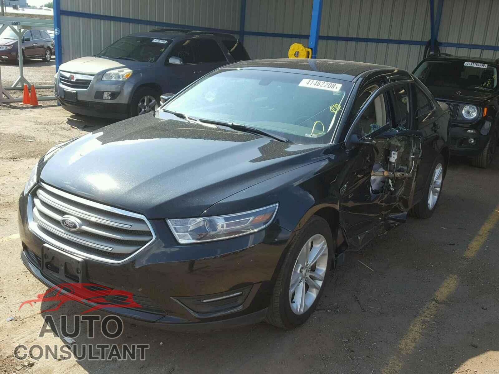FORD TAURUS 2015 - 1FAHP2E83FG131938