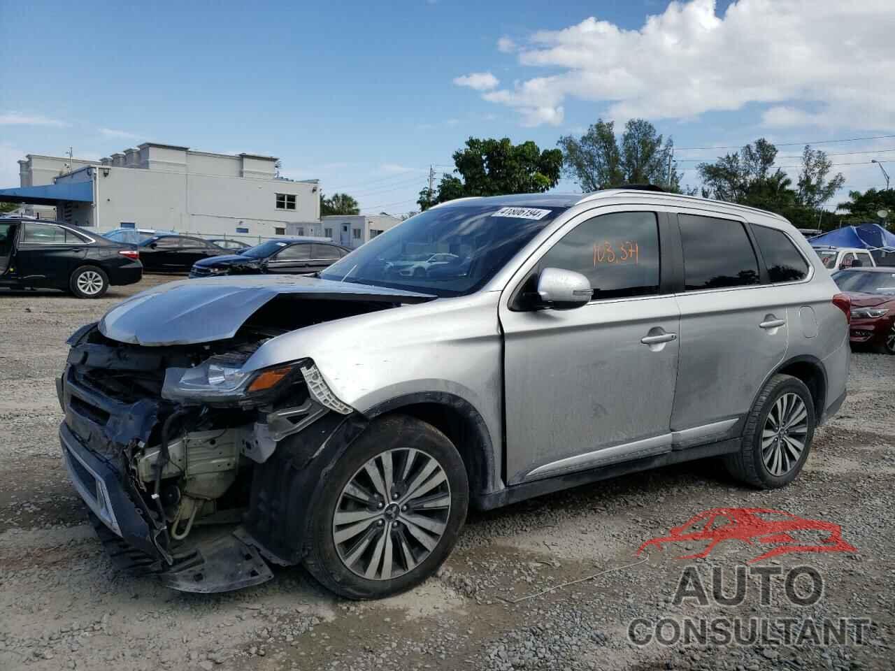 MITSUBISHI OUTLANDER 2019 - JA4AZ3A32KZ039458
