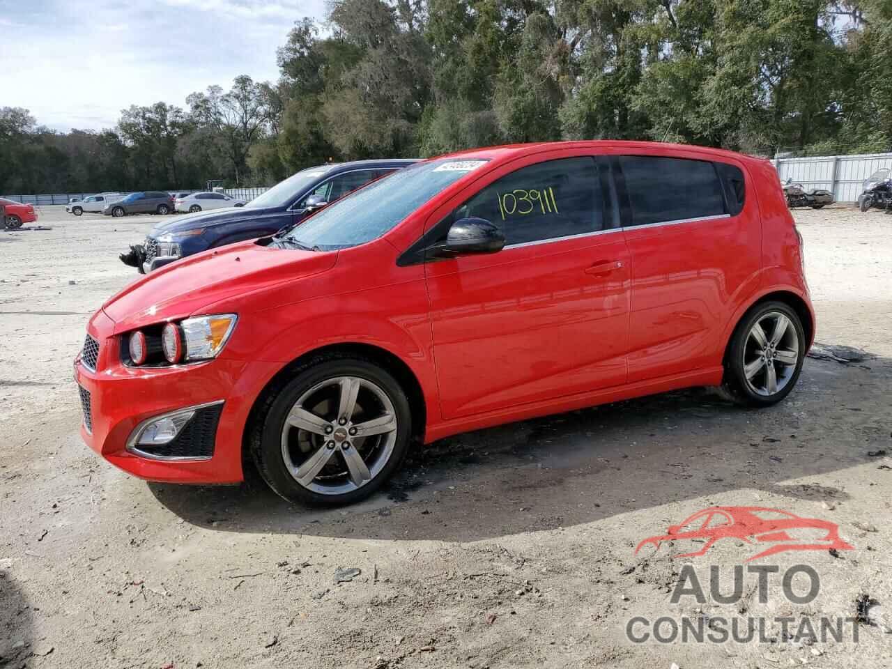 CHEVROLET SONIC 2016 - 1G1JH6SB0G4118429