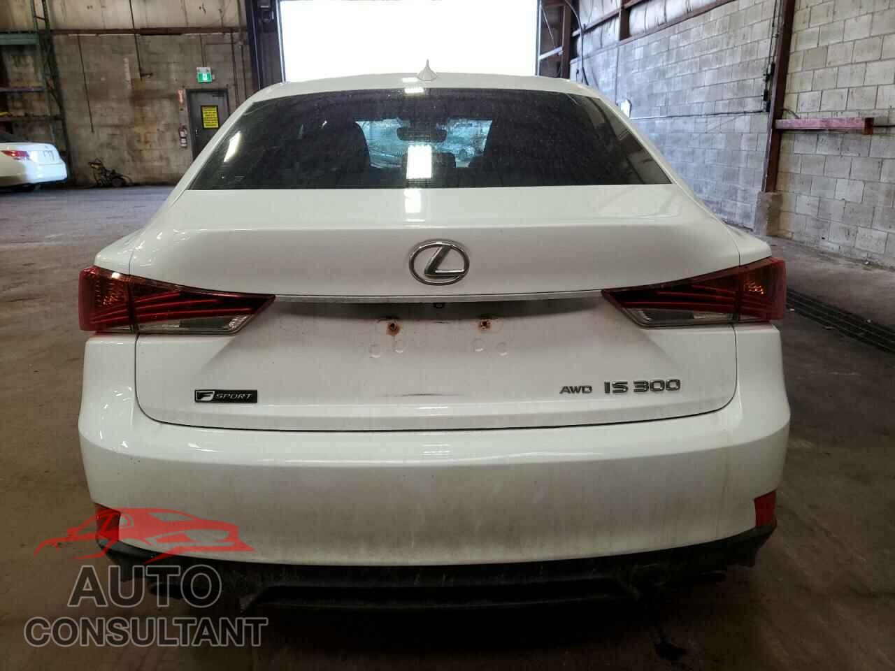 LEXUS IS 2017 - JTHCM1D29H5021526