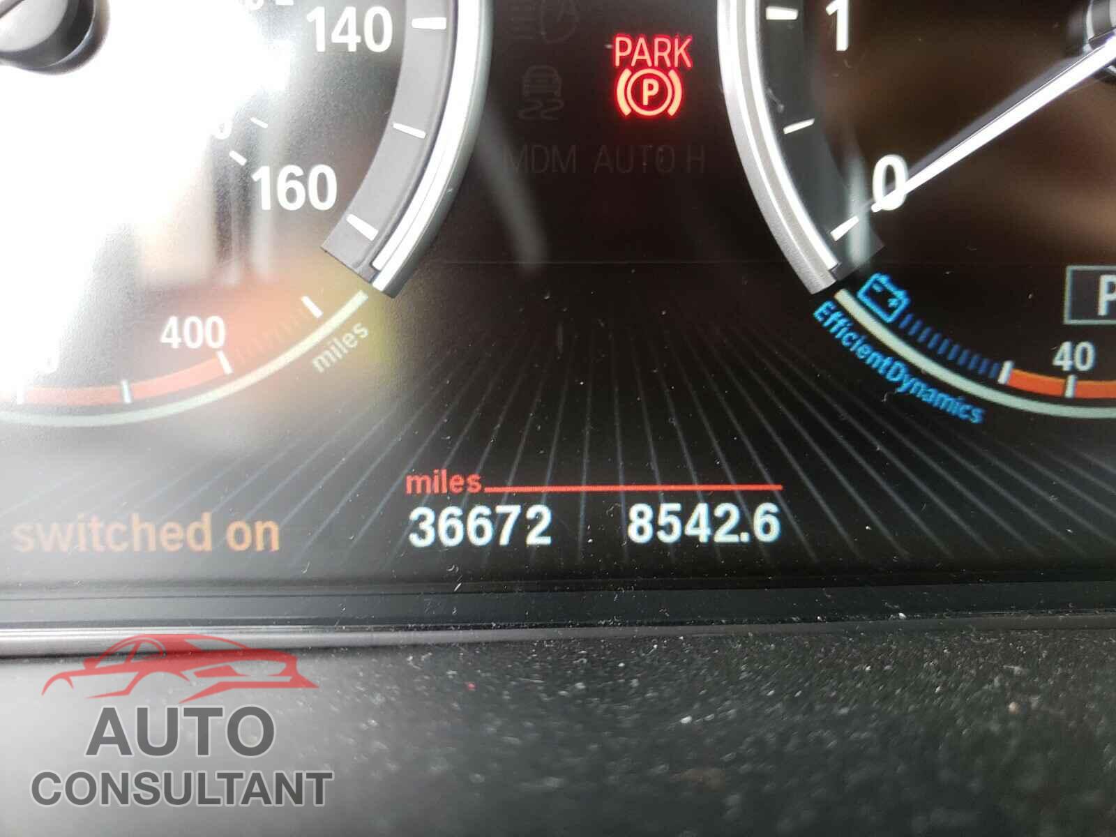 BMW X5 2018 - 5UXKR0C52J0X89550