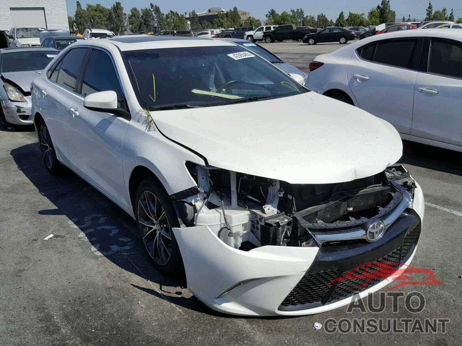TOYOTA CAMRY 2015 - 4T1BK1FK3FU553935