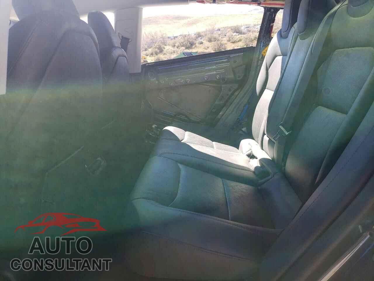 TESLA MODEL 3 2024 - 5YJ3E1EA8RF822842