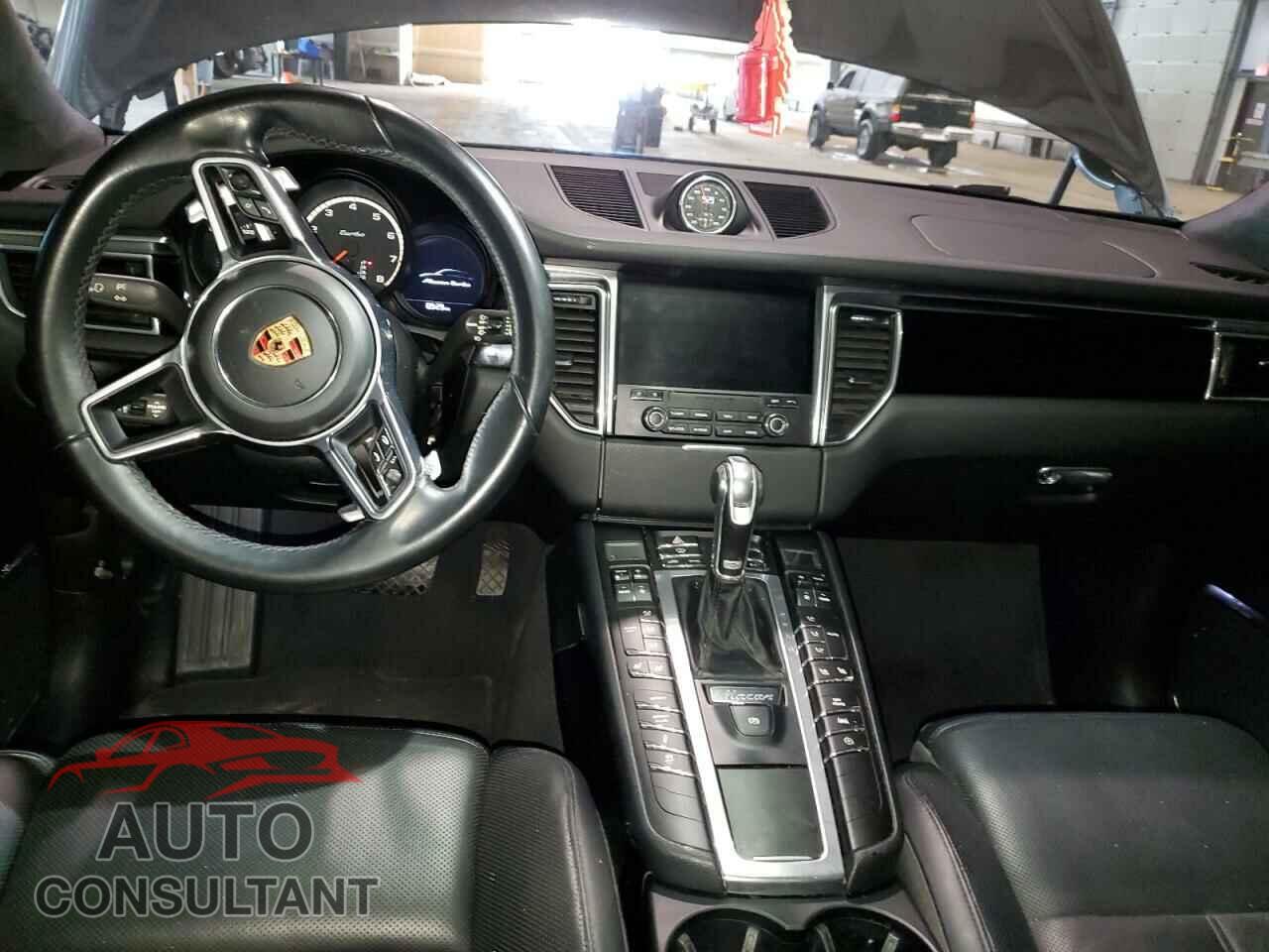 PORSCHE MACAN 2018 - WP1AF2A59JLB70364