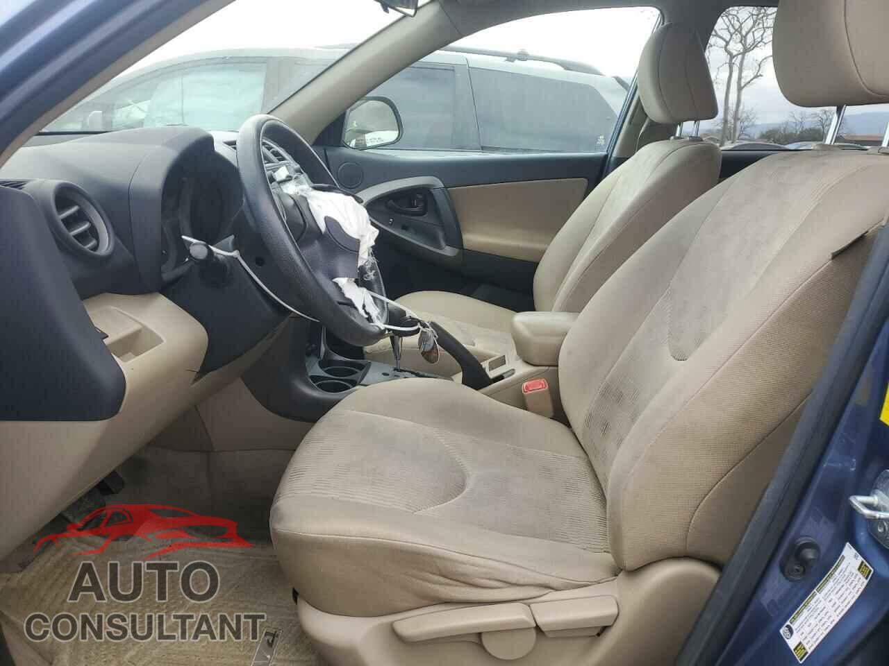 TOYOTA RAV4 2011 - 2T3ZF4DVXBW071076