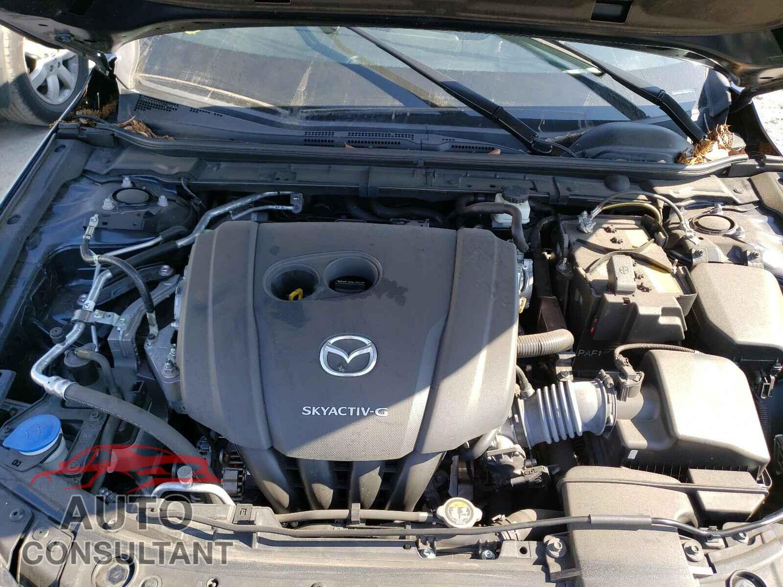 MAZDA 3 2019 - JM1BPBJM5K1122464
