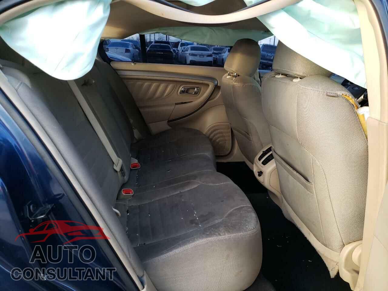FORD TAURUS 2017 - 1FAHP2D85HG110884