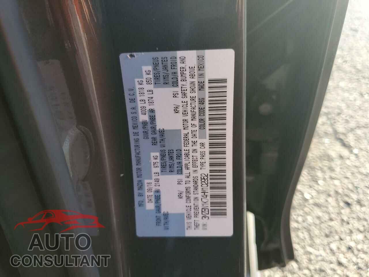 MAZDA 3 2017 - 3MZBN1K74HM102952