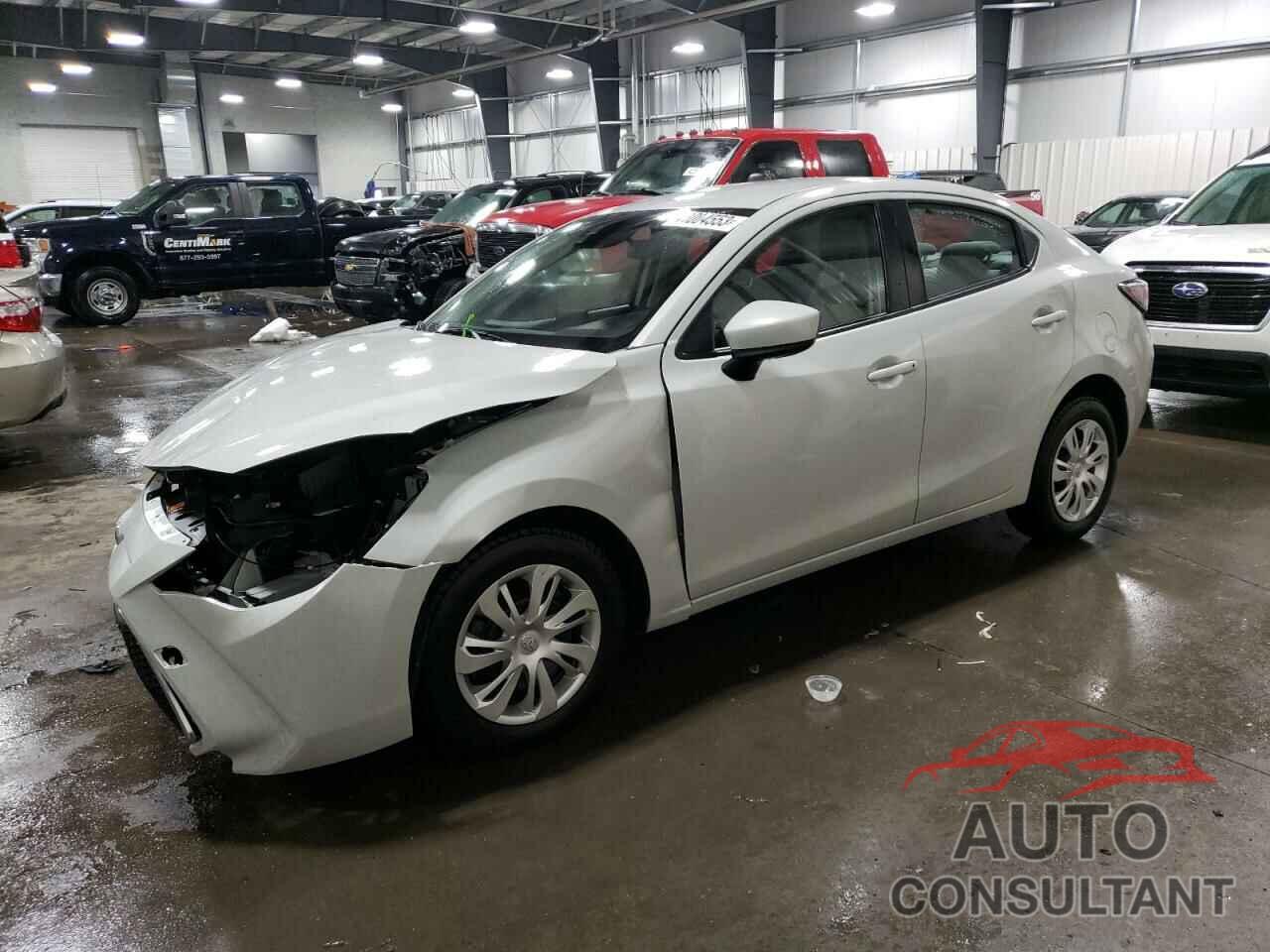 TOYOTA YARIS 2020 - 3MYDLBYV5LY716280