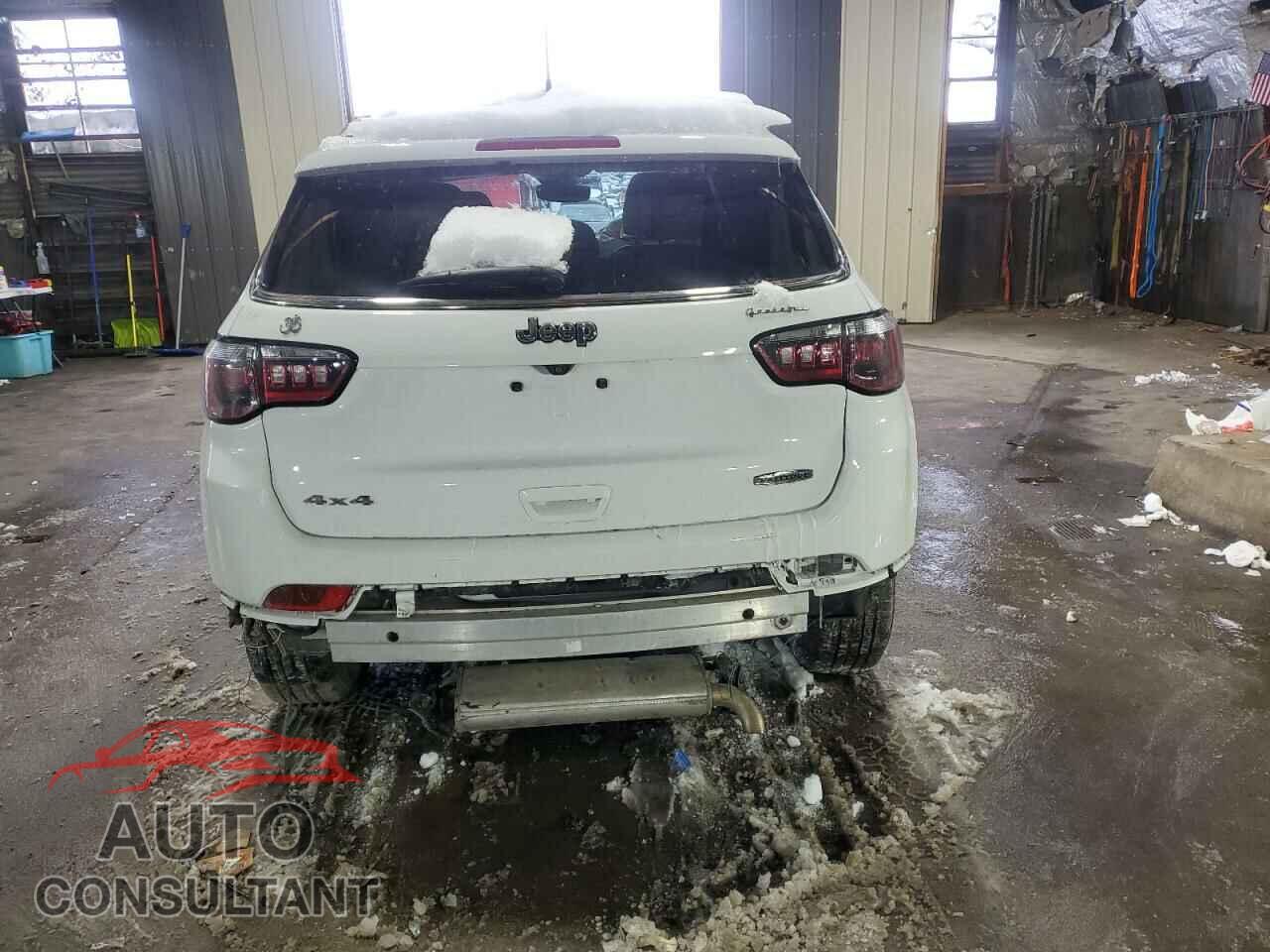JEEP COMPASS 2022 - 3C4NJDBB7NT122017