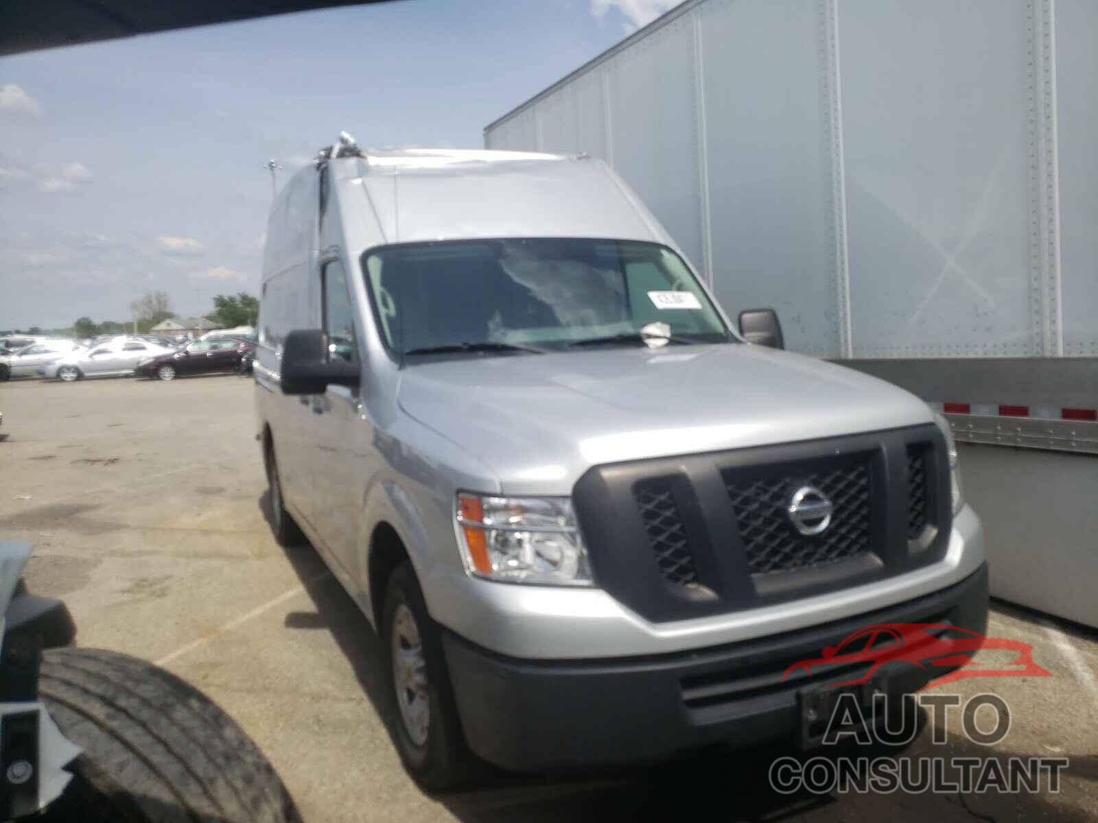 NISSAN NV 2018 - 1N6BF0LY4JN802030