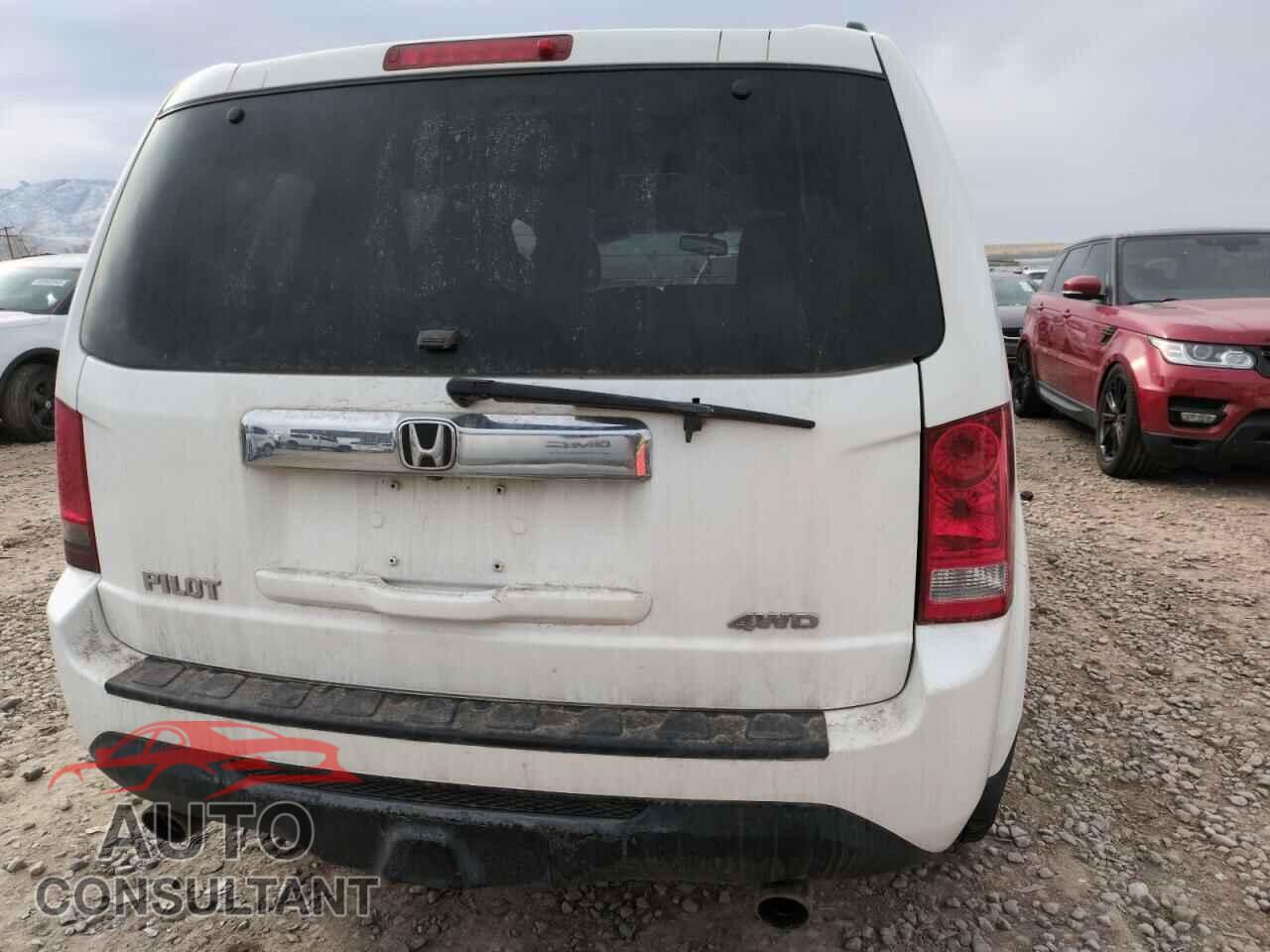 HONDA PILOT 2013 - 5FNYF4H50DB080609