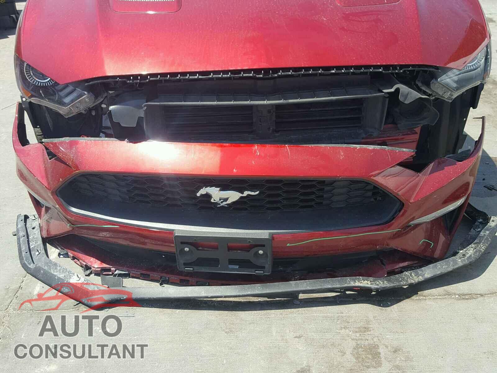 FORD MUSTANG 2018 - 1FA6P8TH5J5113734