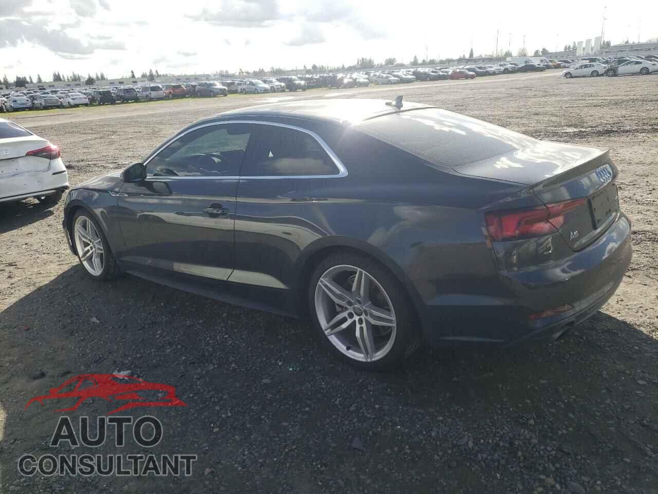 AUDI A5 2019 - WAUTNAF53KA044737