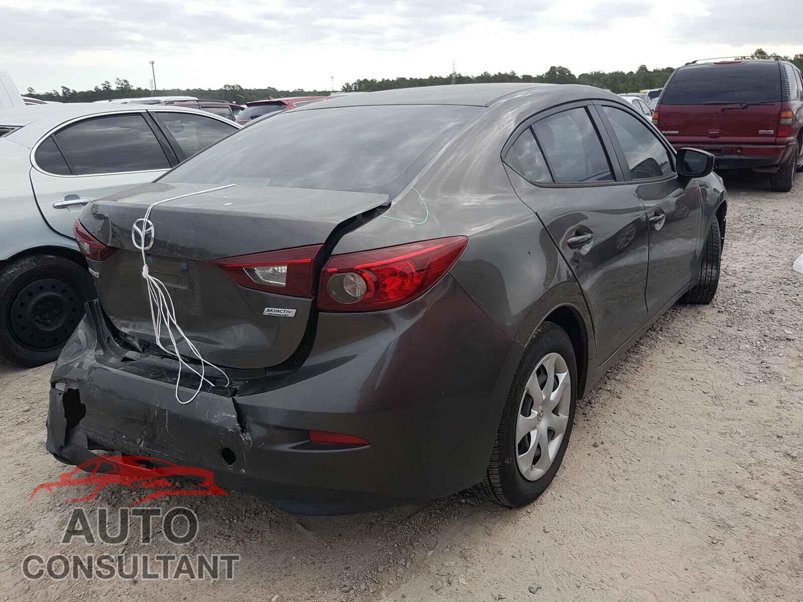 MAZDA 3 2017 - 3MZBN1U73HM137463