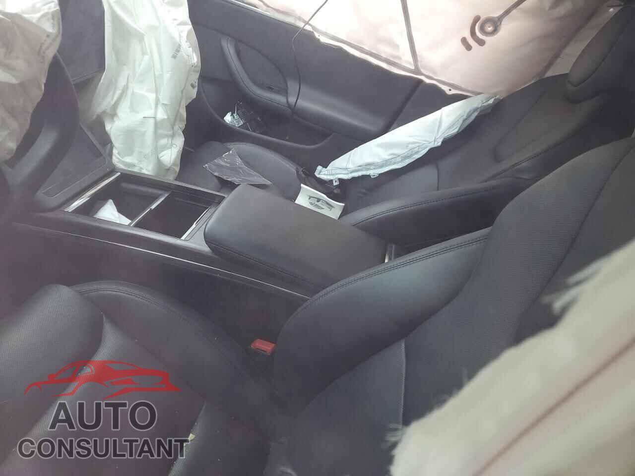 TESLA MODEL S 2022 - 5YJSA1E59NF491614