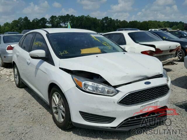 FORD FOCUS 2015 - 1FADP3F26FL313526