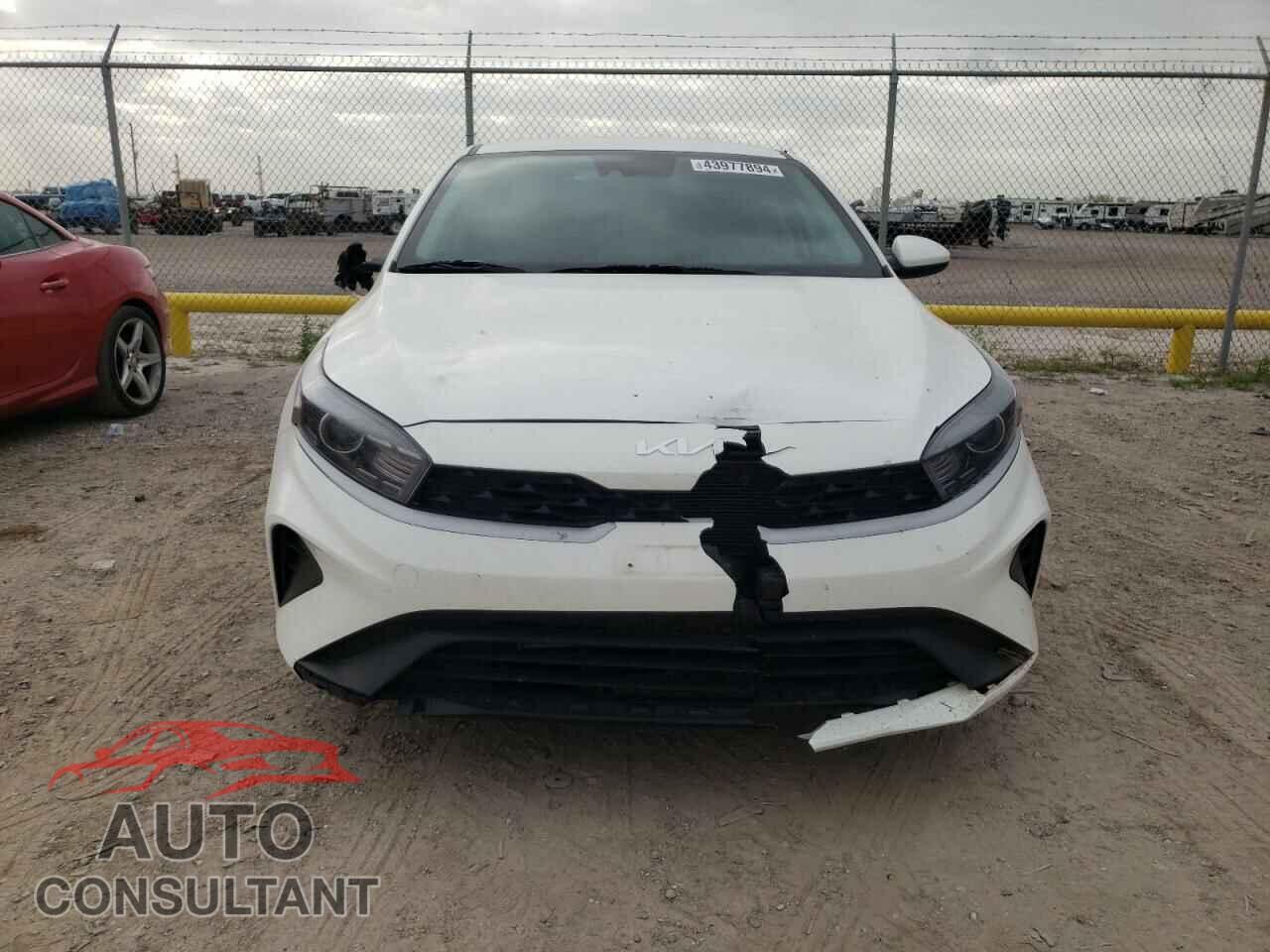 KIA FORTE 2023 - 3KPF24AD2PE620587