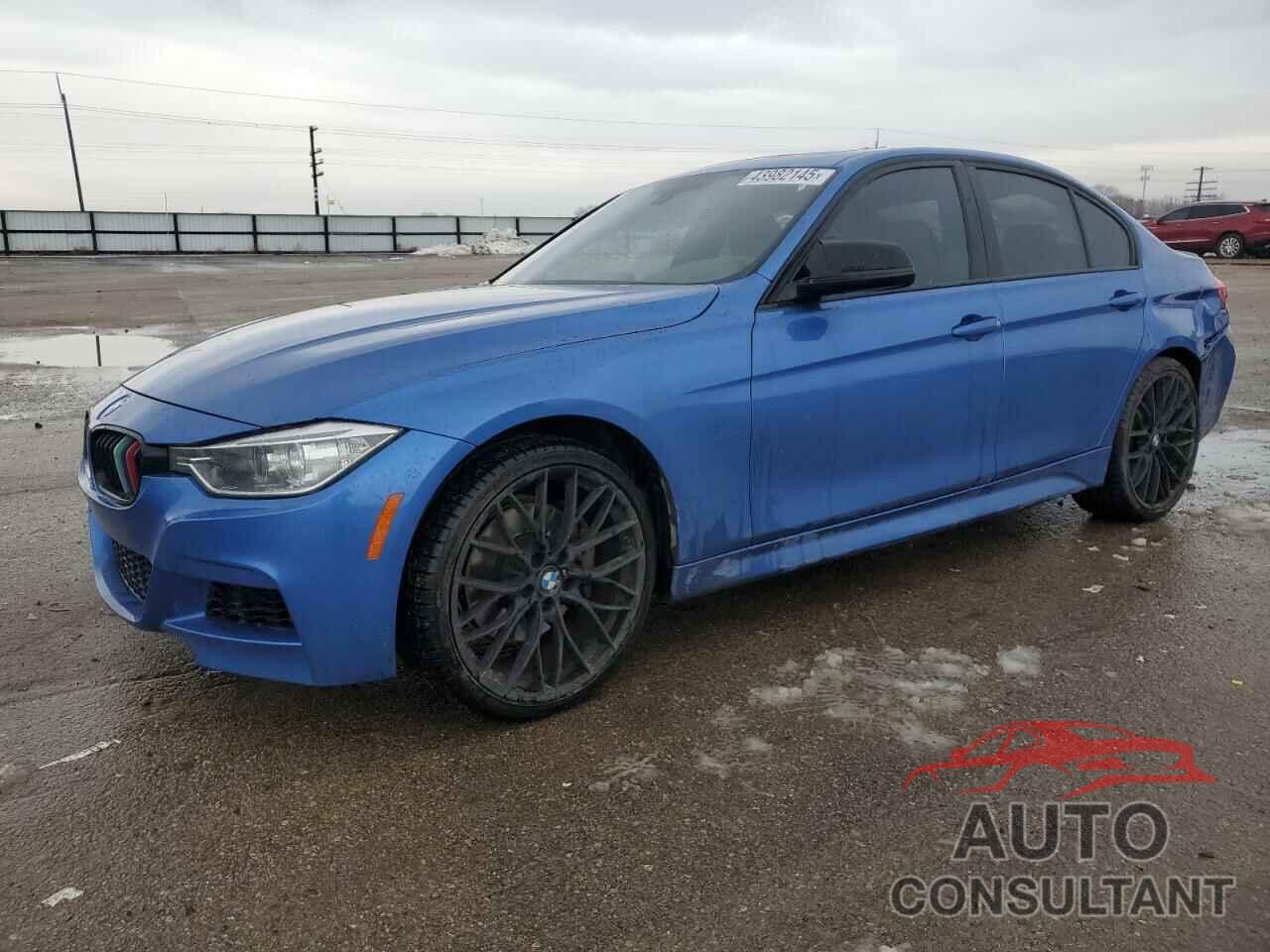 BMW 3 SERIES 2013 - WBA3B9G52DNP39356