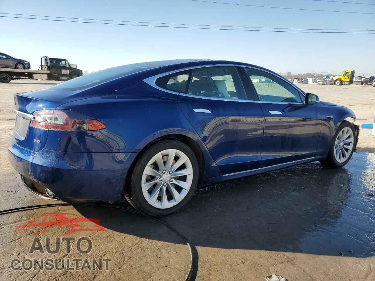 TESLA MODEL S 2017 - 5YJSA1E27HF198594