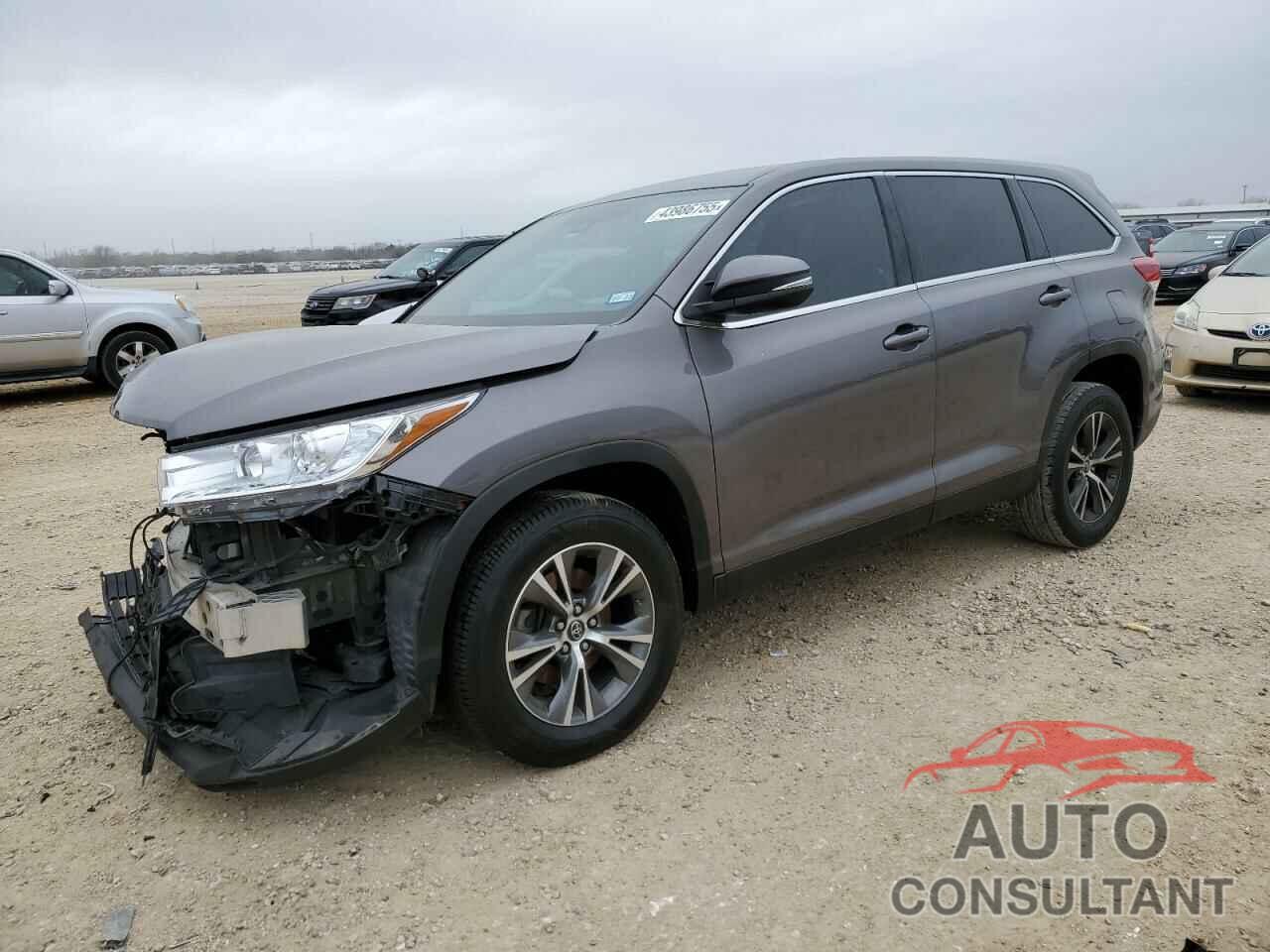 TOYOTA HIGHLANDER 2019 - 5TDZARFH3KS042989