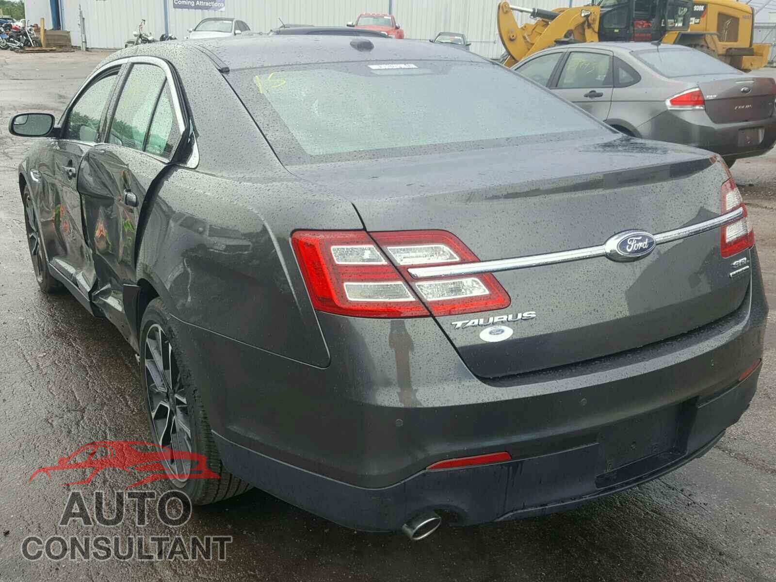 FORD TAURUS 2017 - 1FAHP2E87HG131962