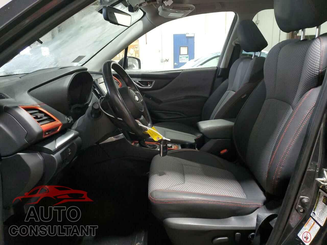 SUBARU FORESTER 2019 - JF2SKAJC9KH551096