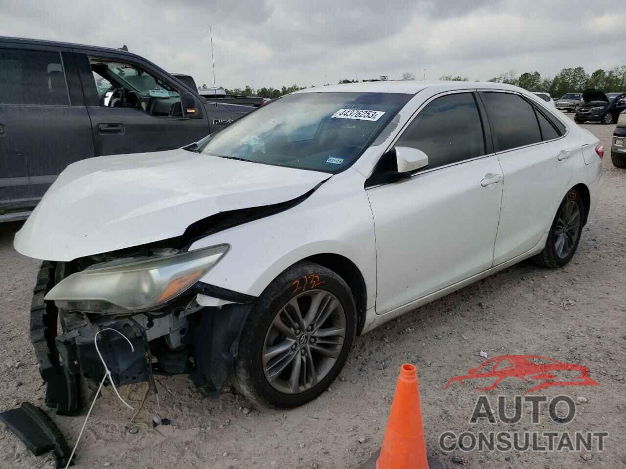 TOYOTA CAMRY 2015 - 4T1BF1FK6FU040019