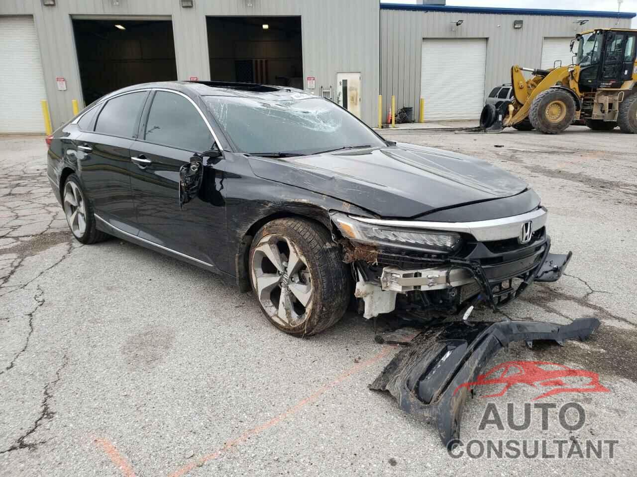 HONDA ACCORD 2018 - 1HGCV2F97JA018427
