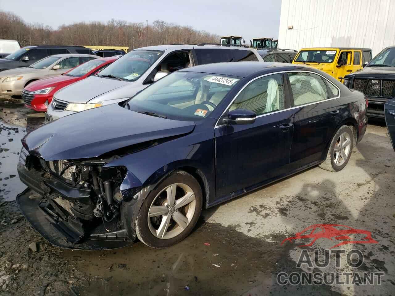 VOLKSWAGEN PASSAT 2015 - 1VWAT7A37FC093228