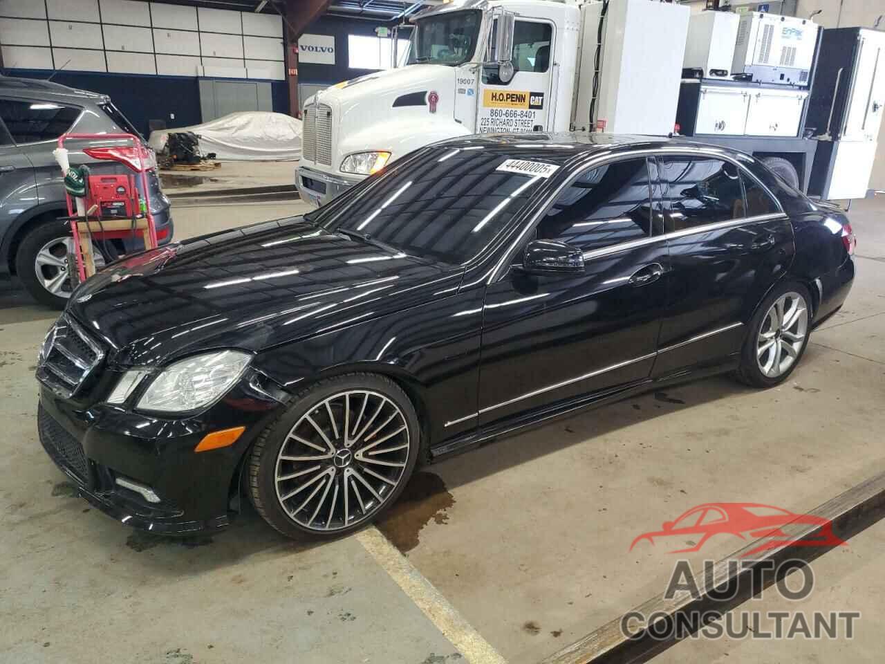 MERCEDES-BENZ E-CLASS 2011 - WDDHF8HB3BA406069