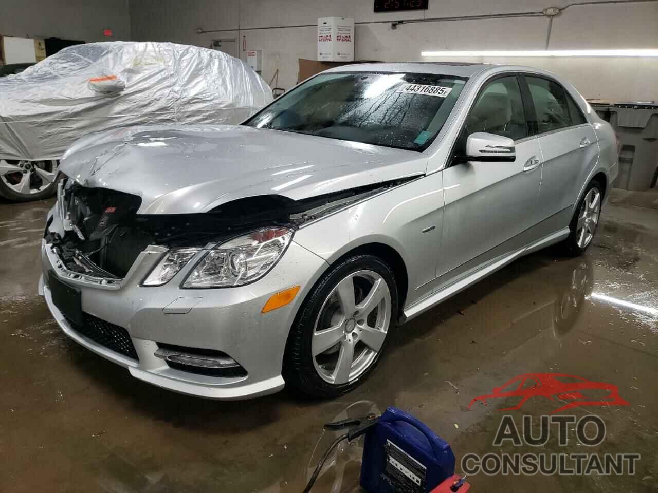 MERCEDES-BENZ E-CLASS 2012 - WDDHF8JB5CA646669