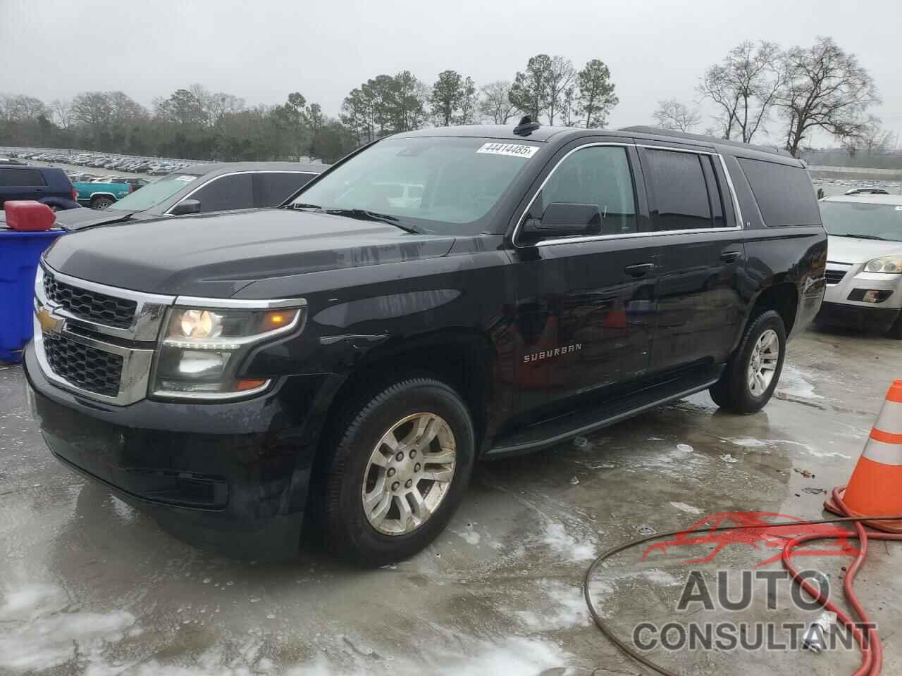 CHEVROLET SUBURBAN 2019 - 1GNSKHKC4KR126599