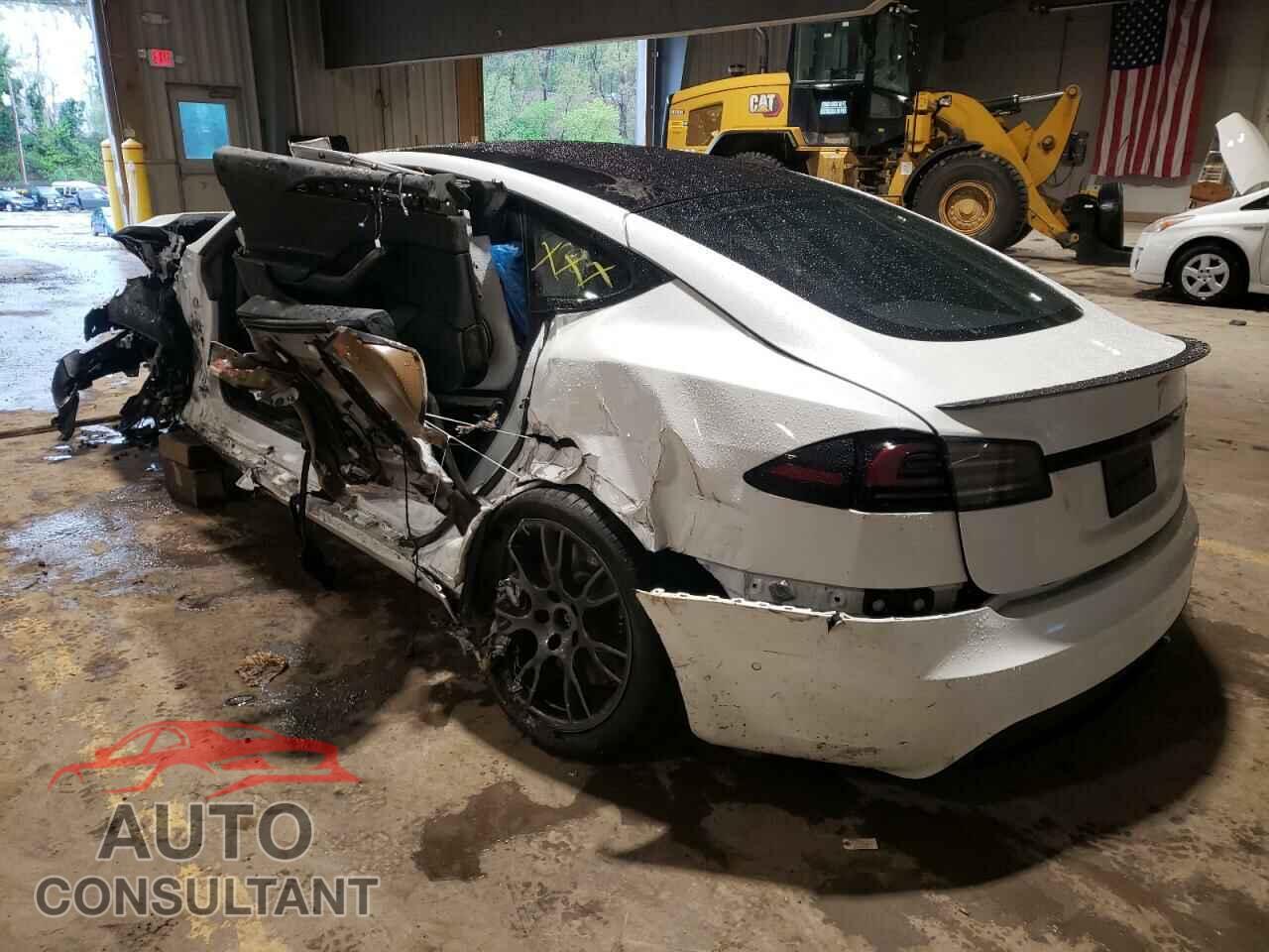 TESLA MODEL S 2022 - 5YJSA1E68NF473954