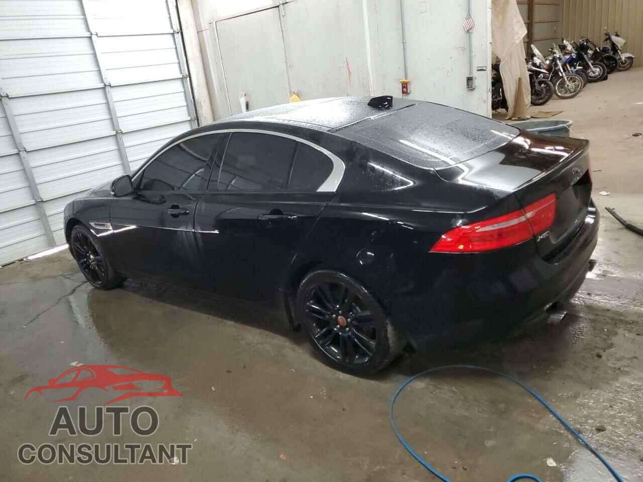 JAGUAR XE 2017 - SAJAJ4BV0HA965336