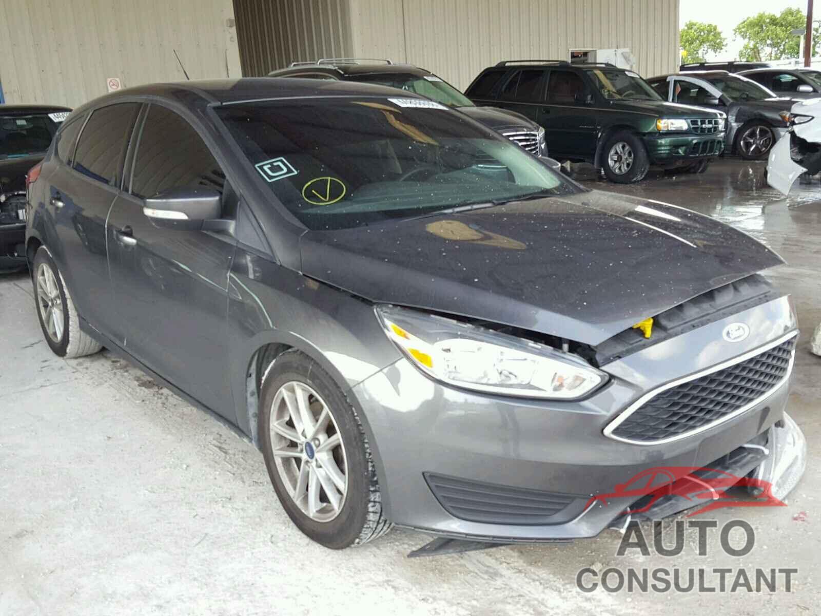 FORD FOCUS 2016 - 1FADP3K2XGL292610