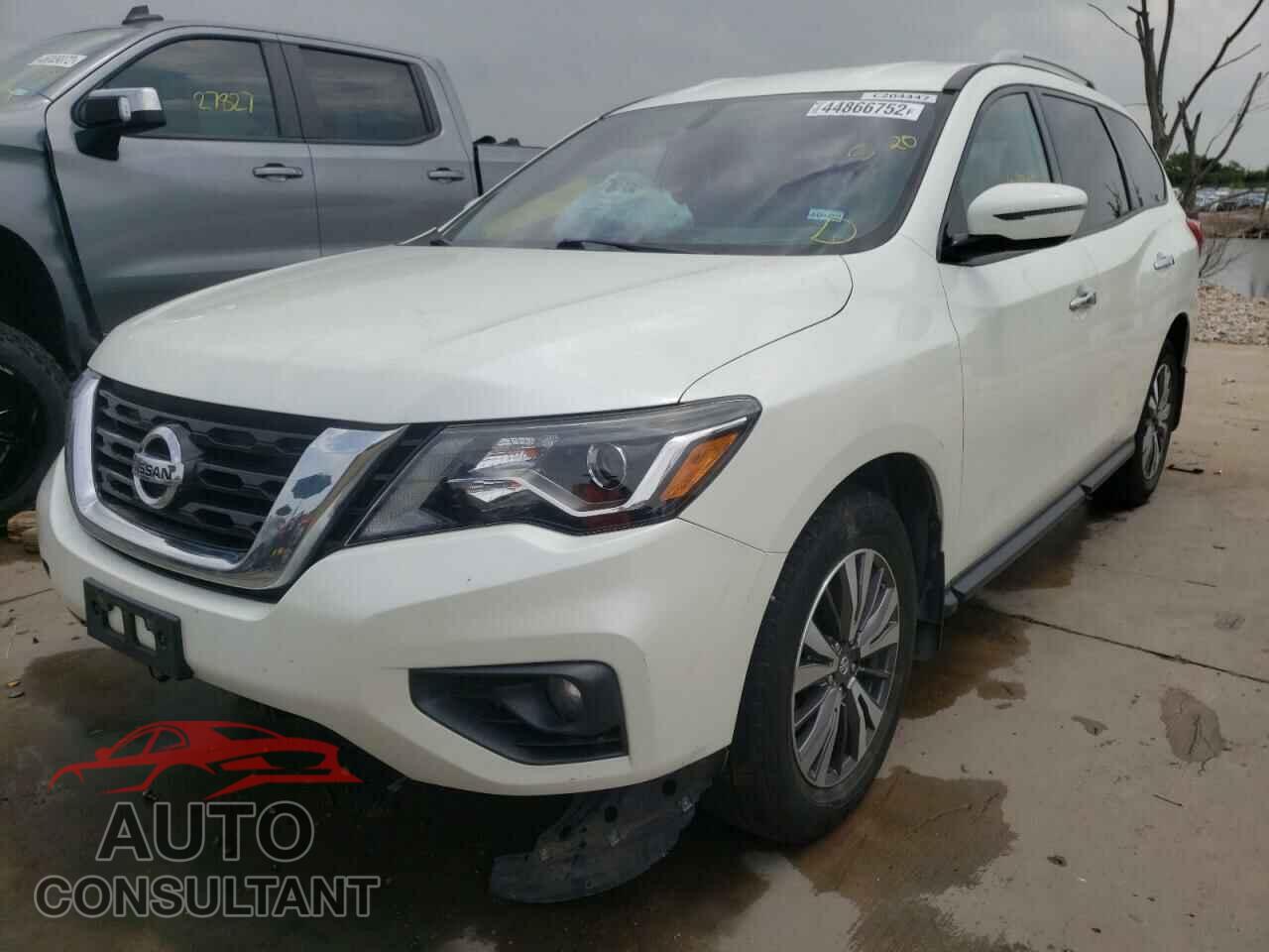 NISSAN PATHFINDER 2017 - 5N1DR2MN0HC690587