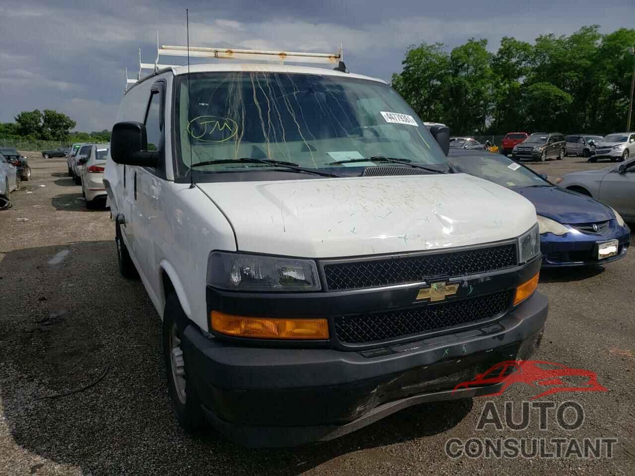 CHEVROLET EXPRESS 2018 - 1GCWGAFG9J1313026