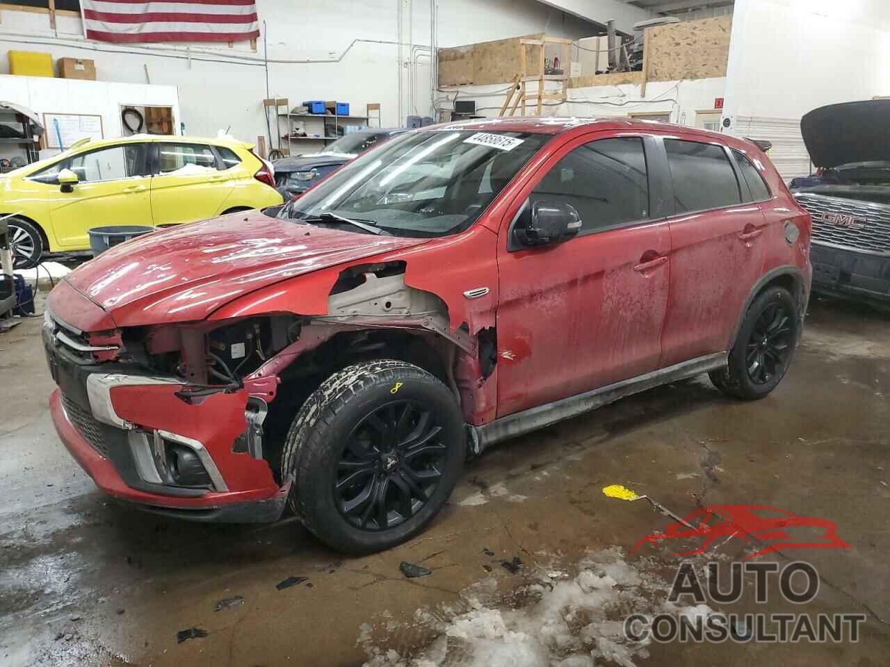 MITSUBISHI OUTLANDER 2018 - JA4AR3AU8JU004847