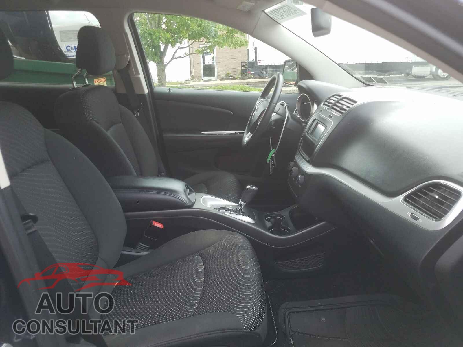 DODGE JOURNEY 2017 - 3C4PDCABXHT516353