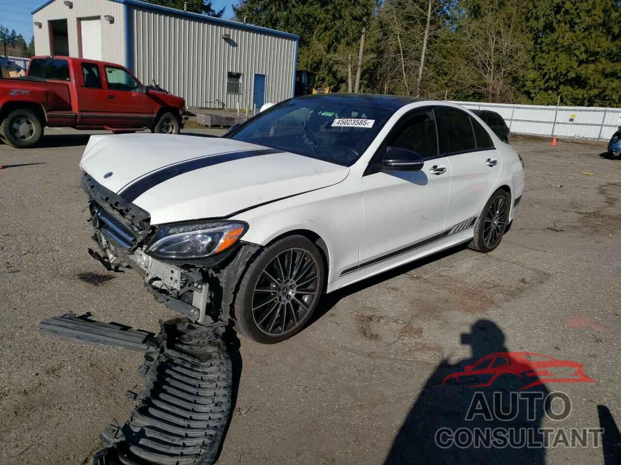 MERCEDES-BENZ C-CLASS 2018 - 55SWF4JB1JU270419