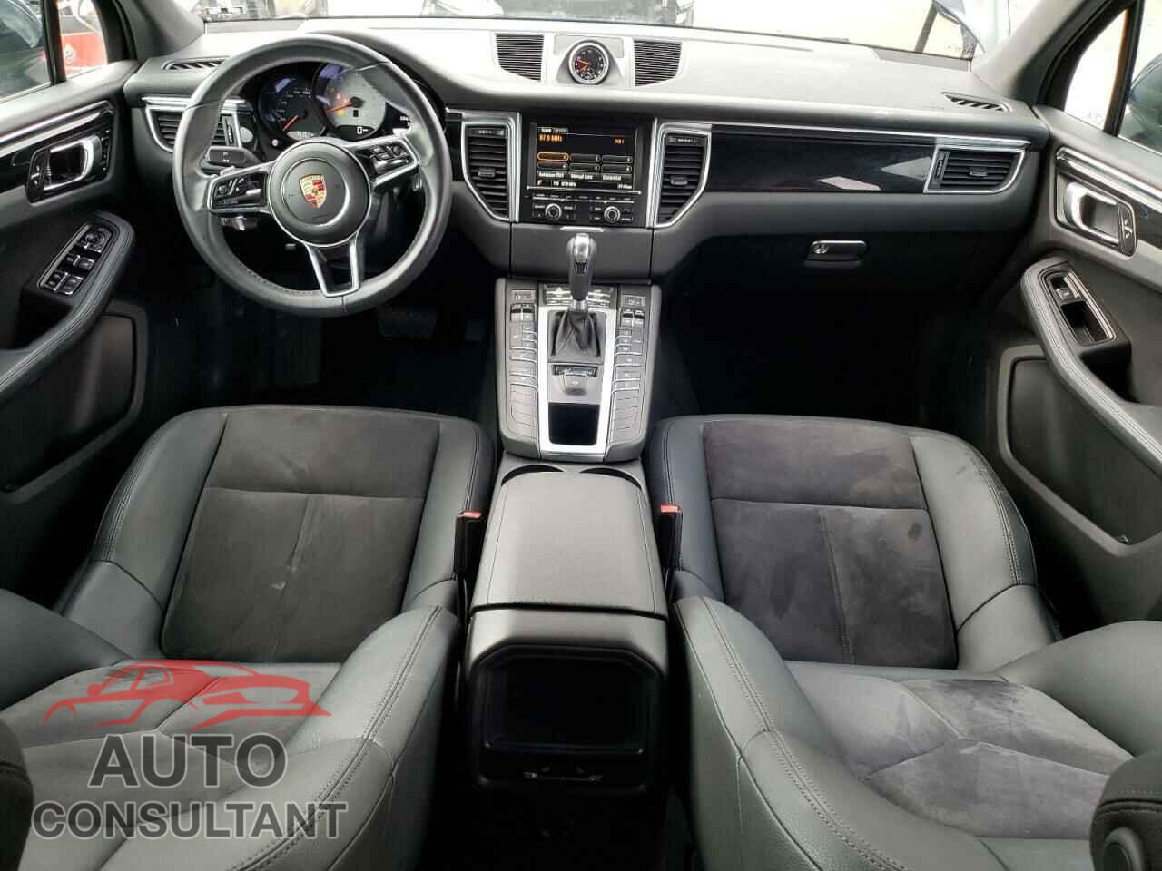 PORSCHE MACAN 2015 - WP1AB2A57FLB62718