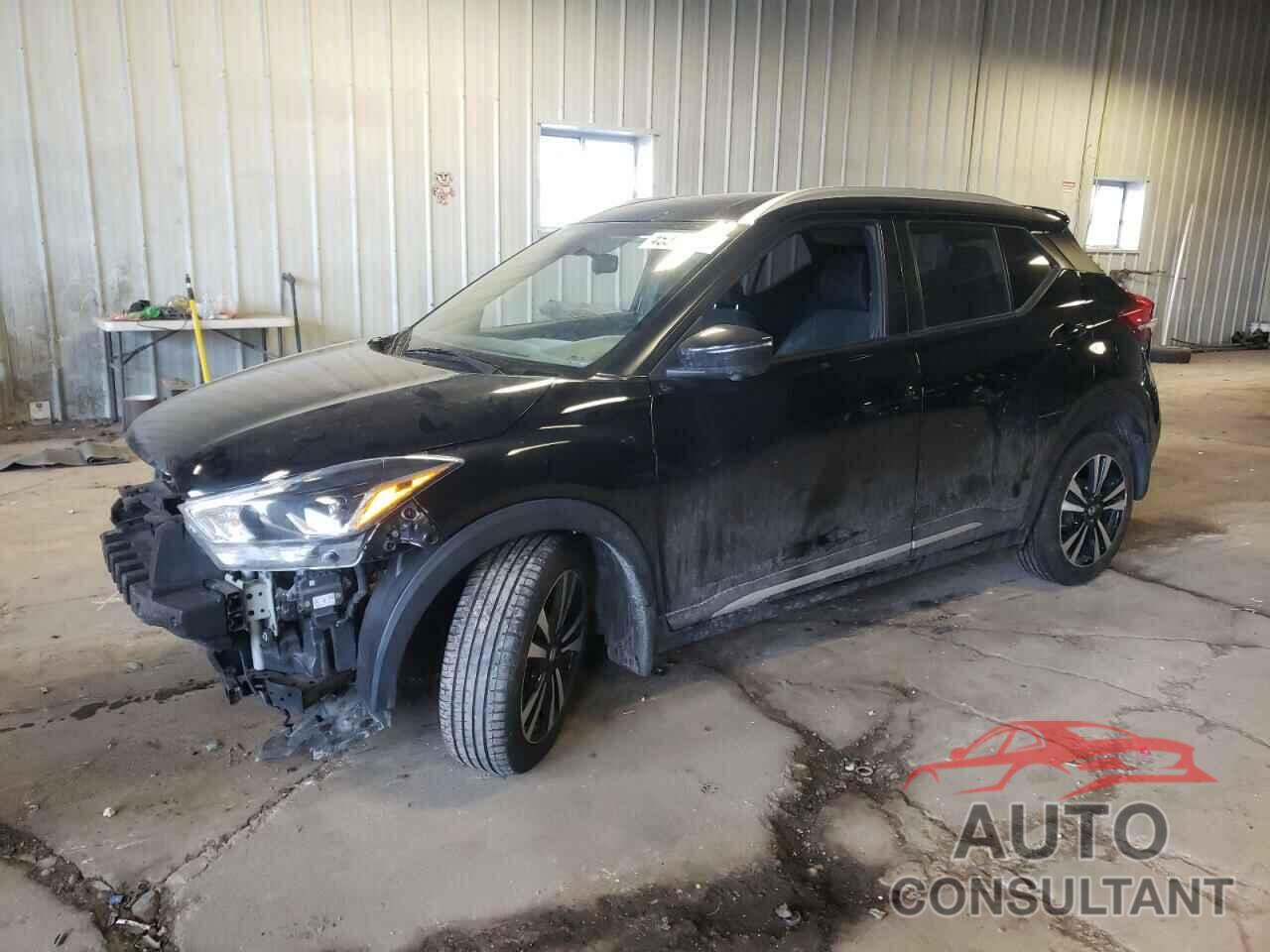 NISSAN KICKS 2018 - 3N1CP5CU7JL518702