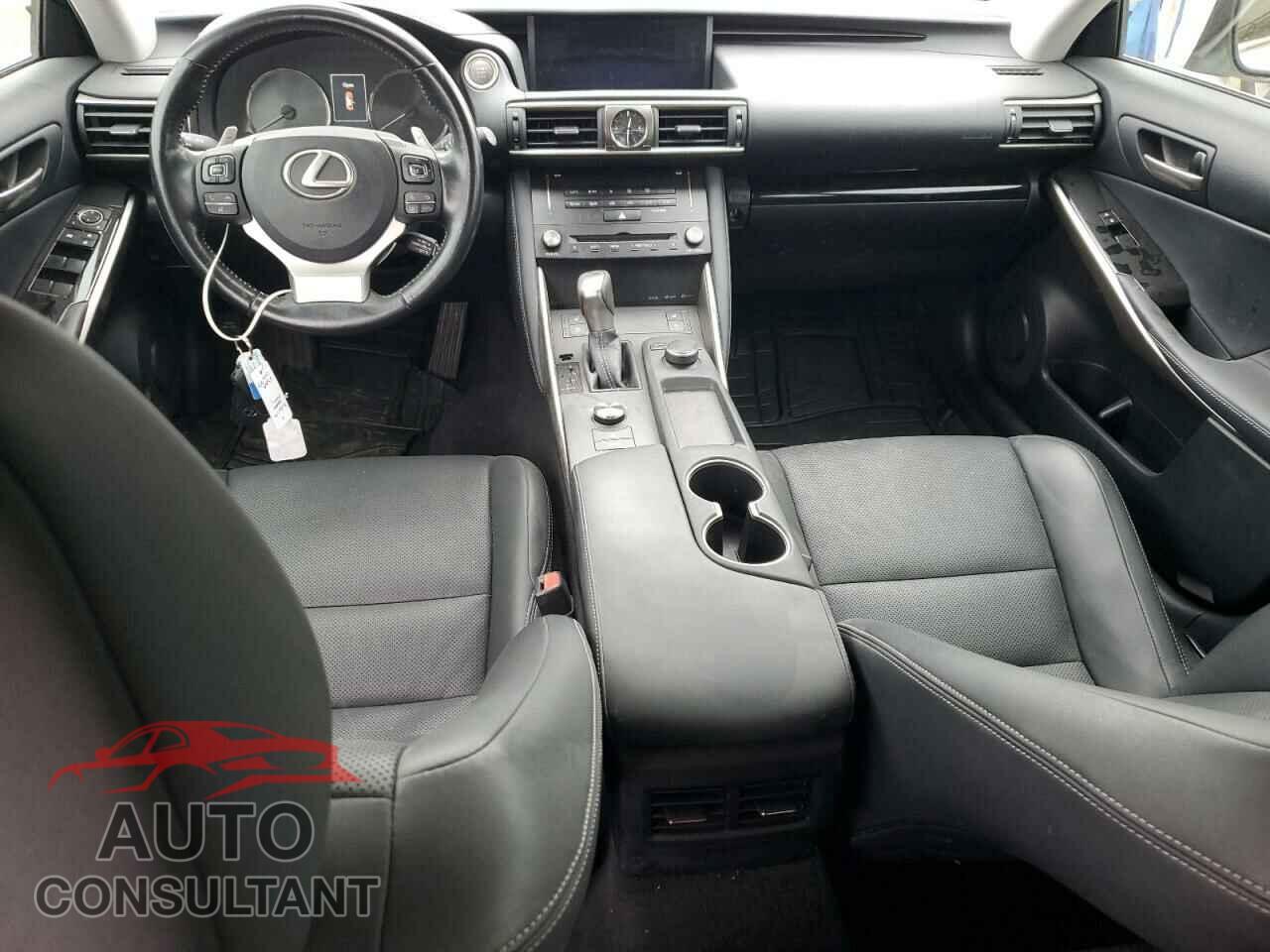 LEXUS IS 2017 - JTHCM1D2XH5017338
