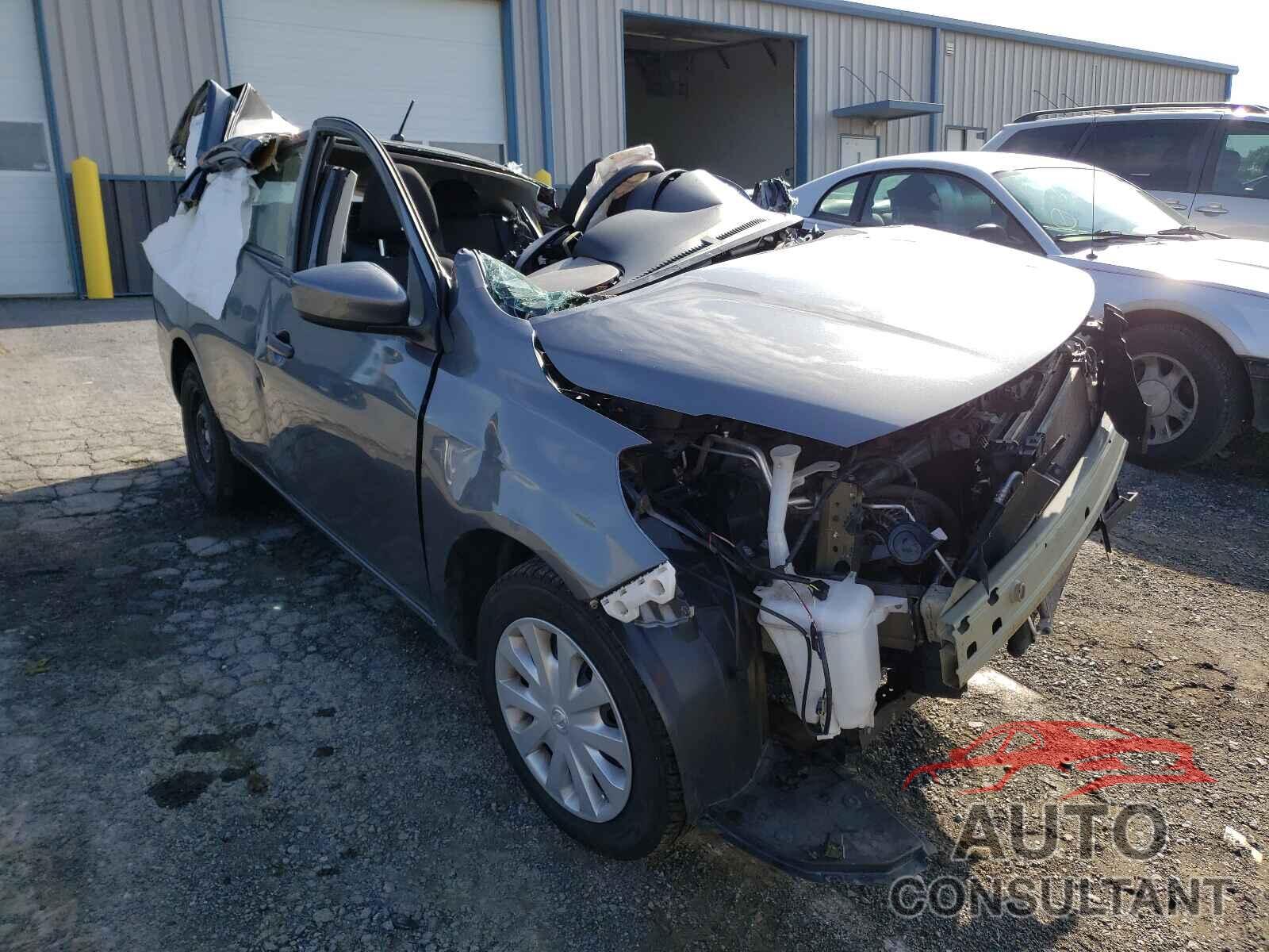 NISSAN VERSA 2019 - 3N1CN7AP0KL832210