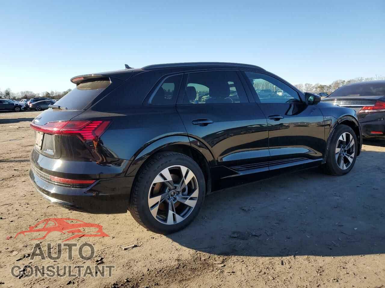 AUDI E-TRON 2022 - WA1AAAGE3NB030477
