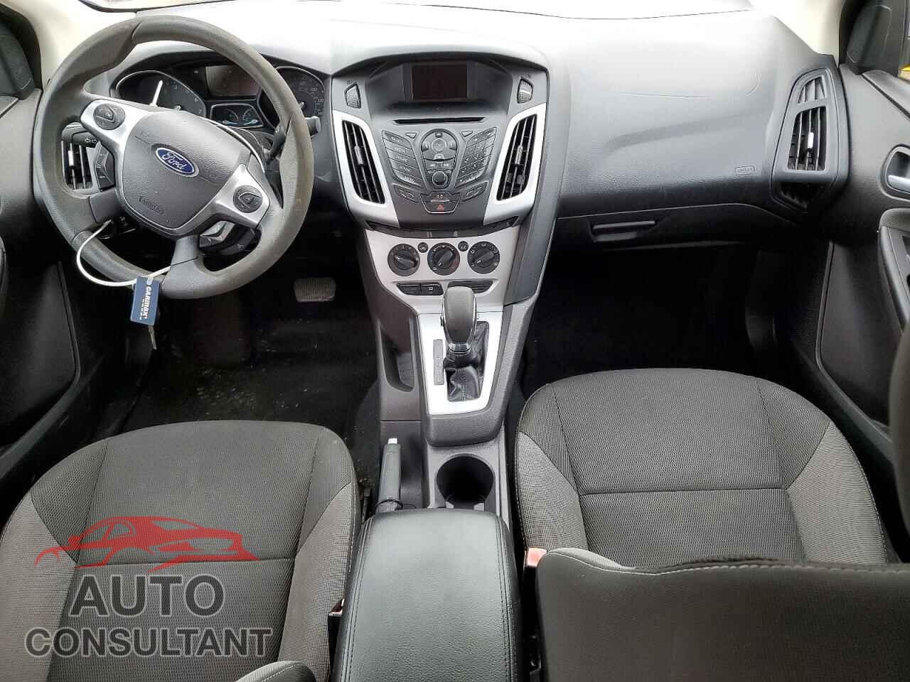 FORD FOCUS 2013 - 1FADP3F22DL331244