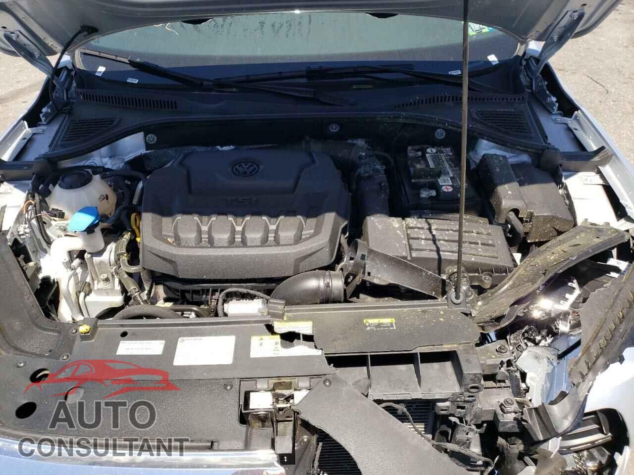 VOLKSWAGEN PASSAT 2021 - 1VWAA7A32MC002353