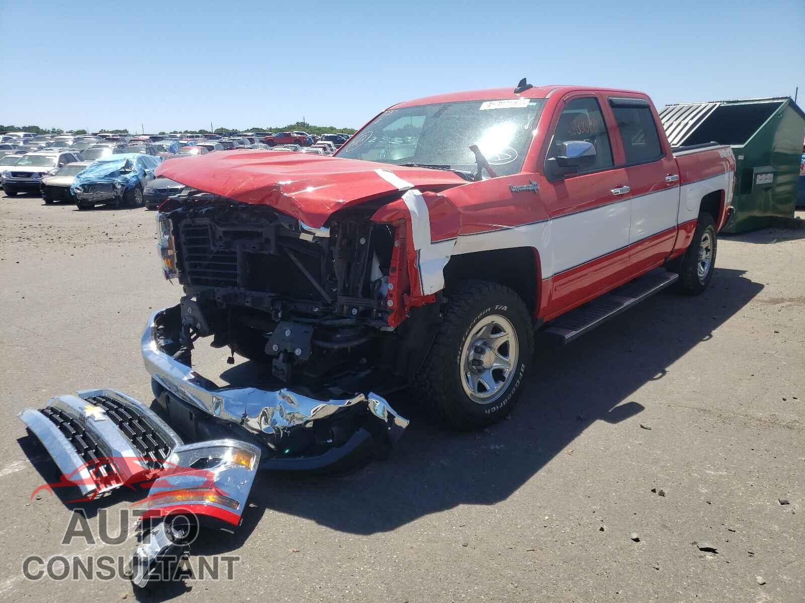 CHEVROLET SILVERADO 2018 - 3GCUKREC9JG260445